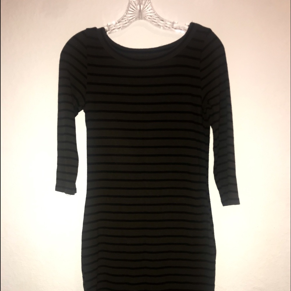 A Olive green dress